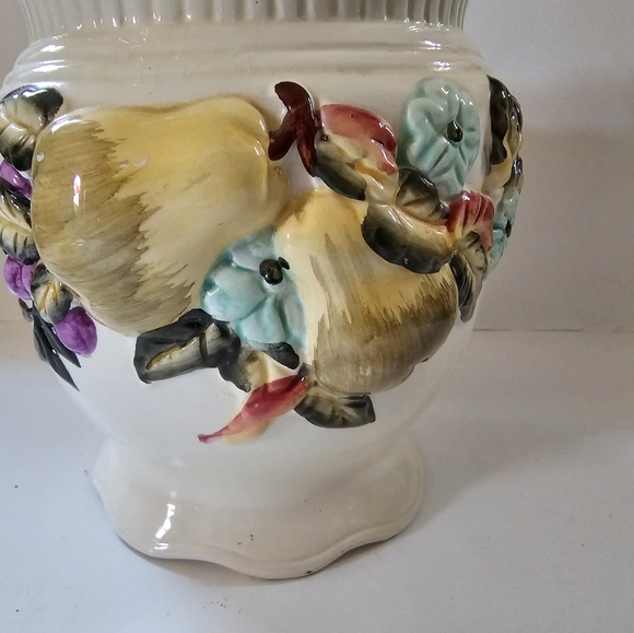 Vintage Cookie Jar with Lid Porcelain - Picture 2 of 8